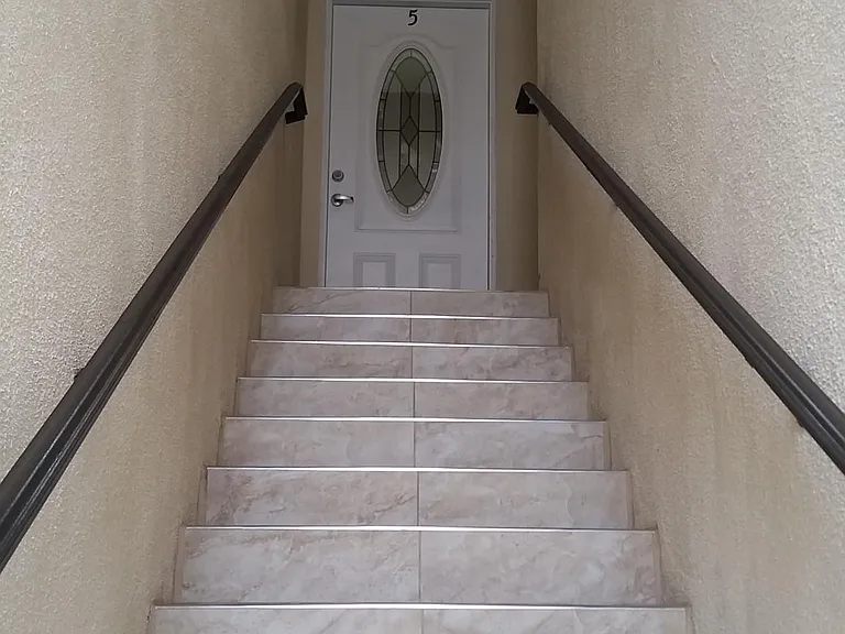 1609 W 227th St #6 — Photo 3