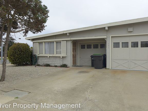2nd image of 701 Bronte Ave