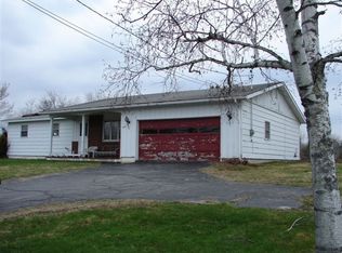 656 College St, Lewiston, ME 04240