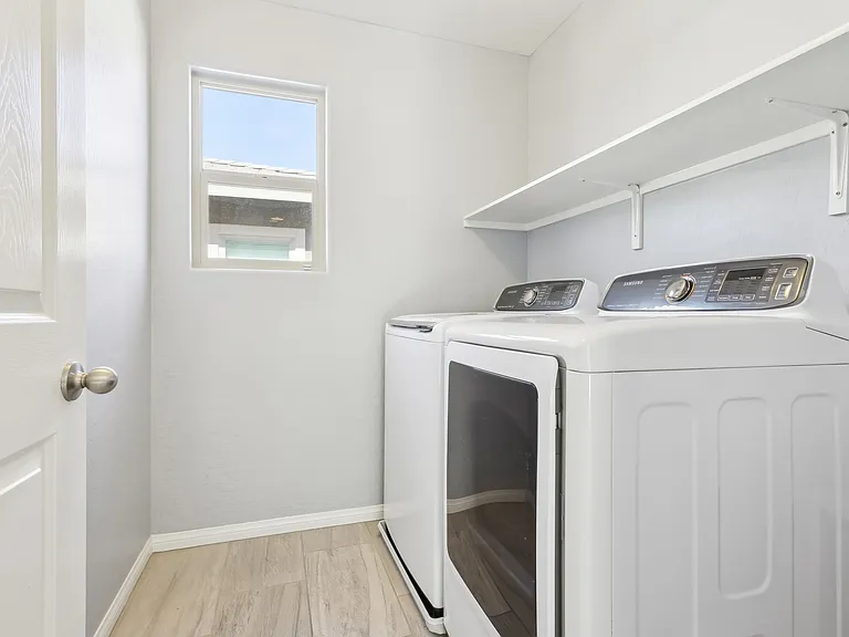 457 Cornelius Kelly Ave — Photo 31