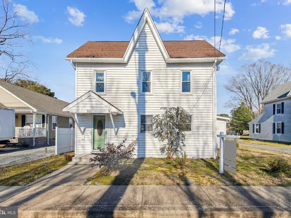 311 E Church St, Hebron, MD 21830