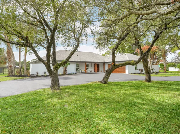 4042 SW Bimini Cir N, Palm City, FL 34990