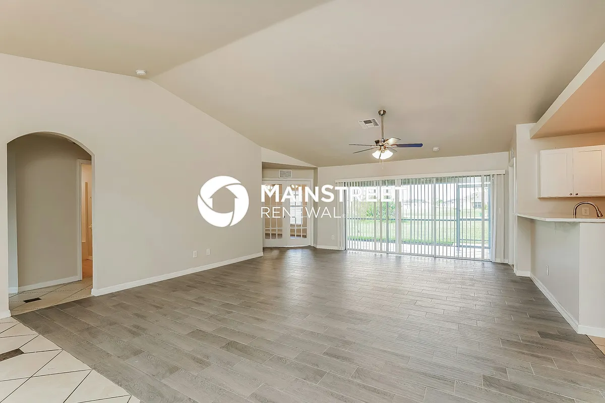 Living Room - 1012 NW 15th Ave