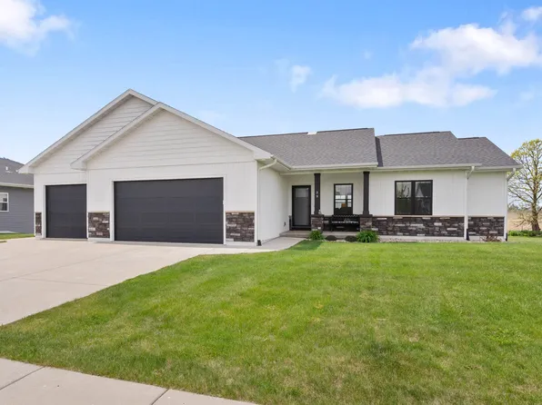 39 N Windmill Rdg, Evansville, WI 53536