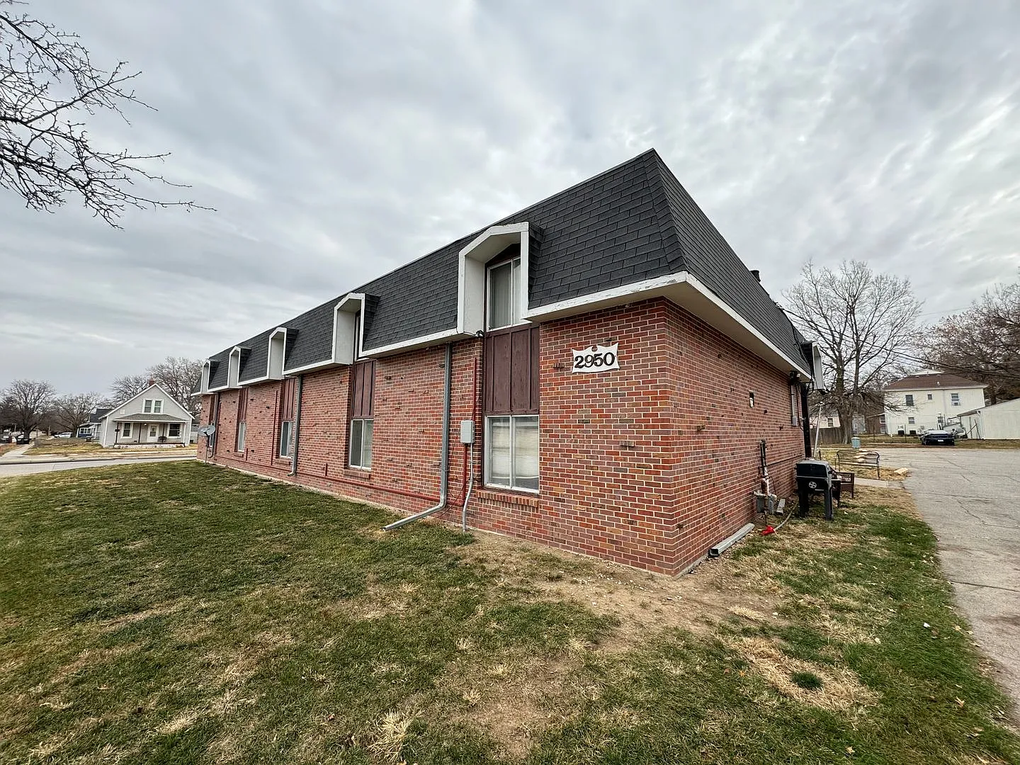 2950 N. 49th Street Apartments — Photo 1