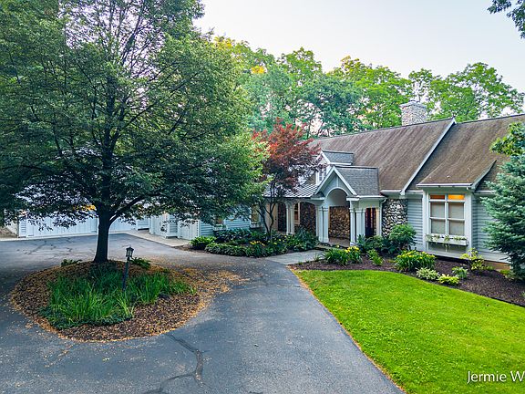 2nd image of 5782 Preservation Ct NE