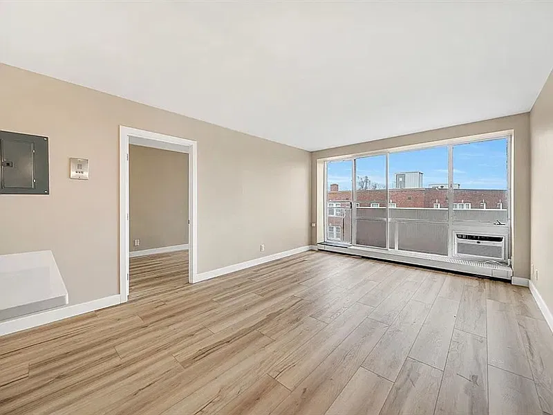 1 bed, 1.0 bath, 502 sqft, $1,718 — Photo 3
