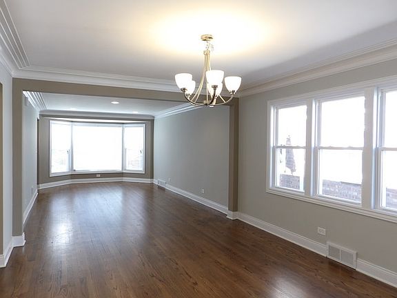 3rd image of 8039 S Washtenaw Ave