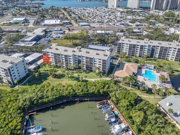 1328 Pasadena Ave S APT 308, South Pasadena, FL 33707