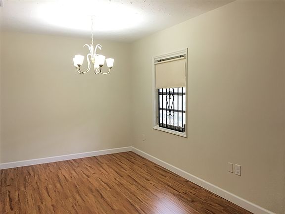 5th image of 550 NW 125th St