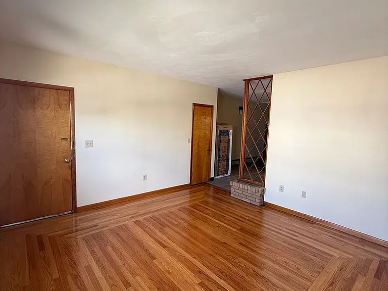 520 Oak St #3 — Photo 5