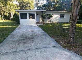 911 E Church St, Deland, FL 32724