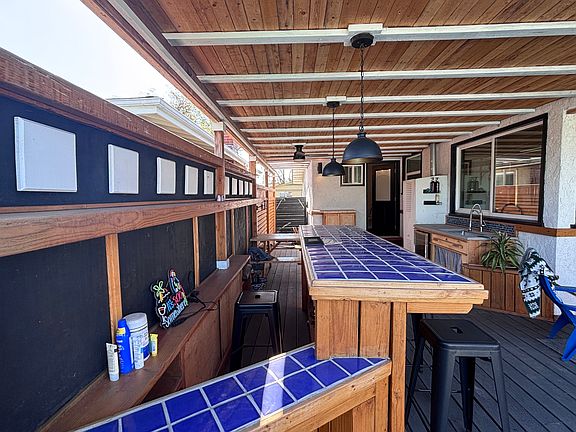 5th image of 2416 Vuelta Grande Ave