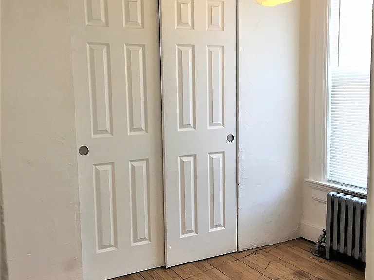 1375 Race St #4 — Photo 5
