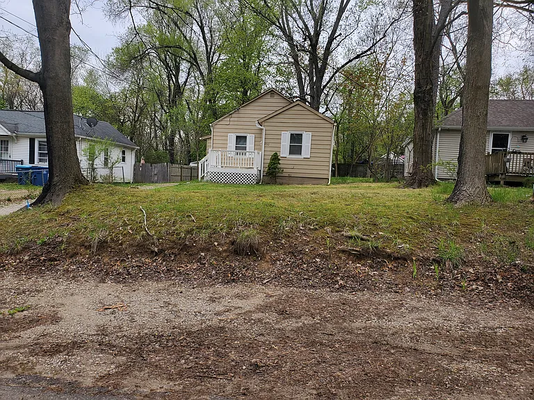 3732 Madison St — Photo 9