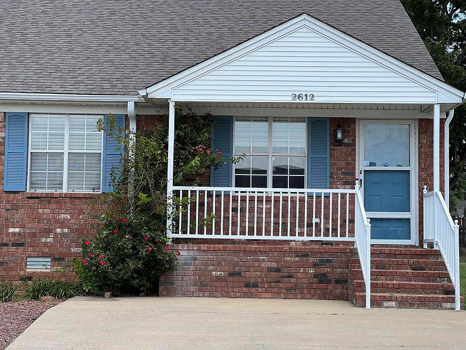 1st image of 2612 Oak Meadow Pl