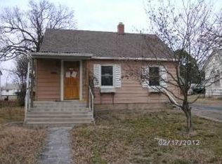 1205 Olive St, Carthage, MO 64836