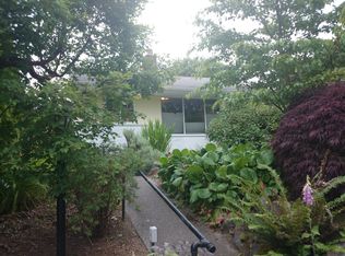 8320 26th Ave NW, Seattle, WA 98117