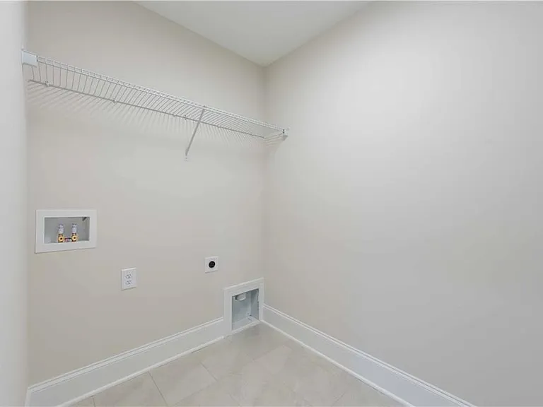 126 Spaulding Ln — Photo 33