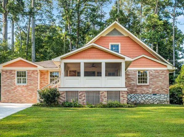 408 Bridlewood Cir, Decatur, GA 30030