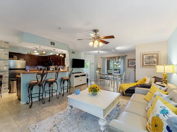 200 Scotia Drive #302, Hypoluxo, FL 33462
