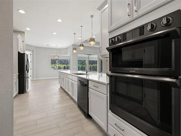 7135 Tamworth Pkwy — Photo 10