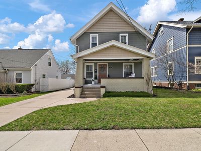 107 Lowell Ave NE, Grand Rapids, MI, 49503
