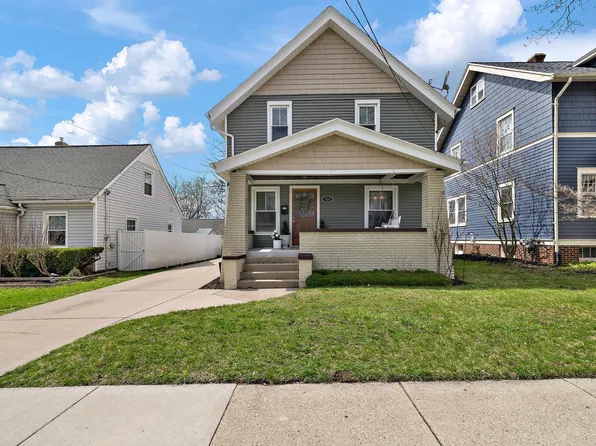 107 Lowell Ave NE, Grand Rapids, MI 49503
