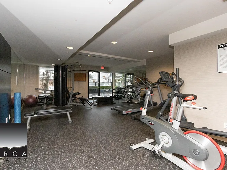 1588 Hastings St E #210 — Photo 15