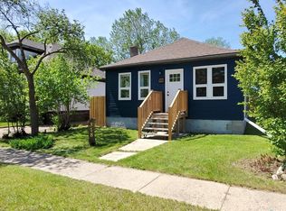 318 Aldridge St, Bienfait, SK S0C0M0