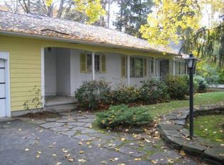 7 Francis St, Northampton, MA 01060