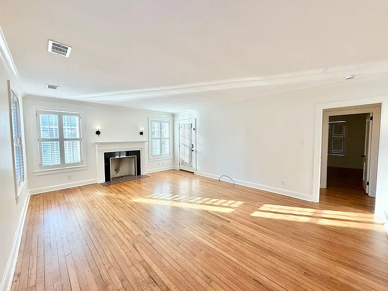637 Columbus Dr — Photo 6