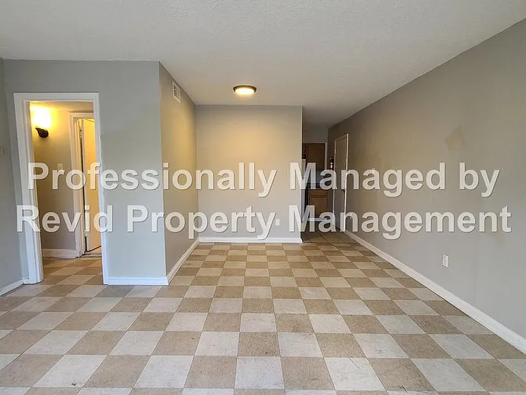 147 Stonewall St. — Photo 7