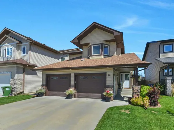 74 S Turner Cres, Red Deer, AB T4P 0L1