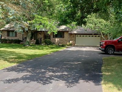 8721 Coyle Dr, Pinckney, MI, 48169