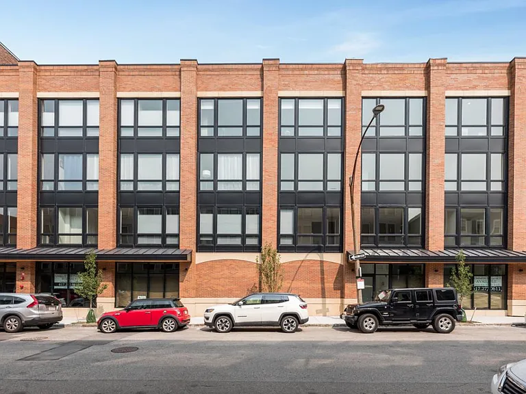 340 W 2nd St #9 — Photo 29