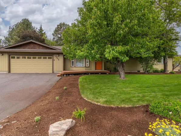 63679 High Standard Dr, Bend, OR 97701