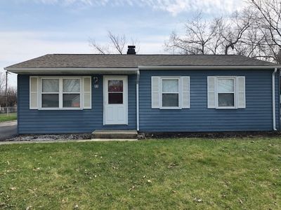 11 E Streamwood Blvd, Streamwood, IL, 60107