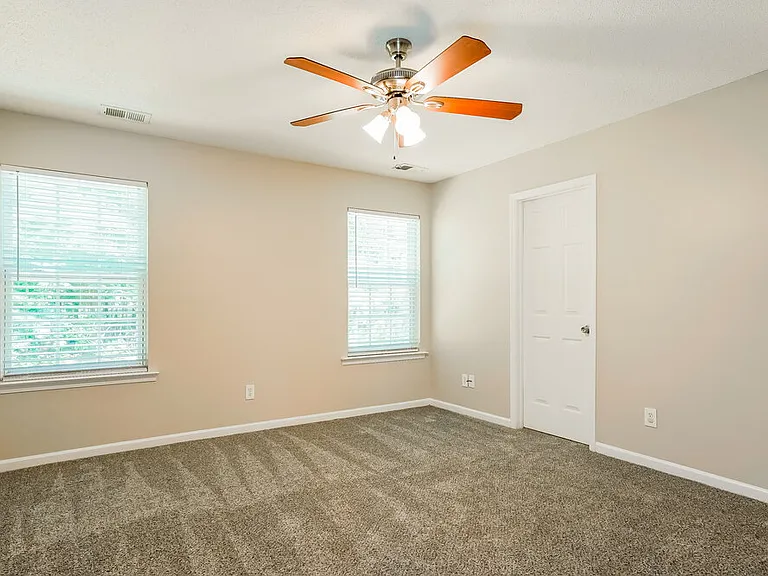 3308 Asgar Ct — Photo 9