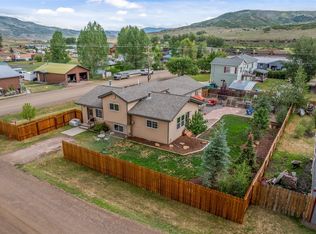 25815 Forest St, Phippsburg, CO 80469