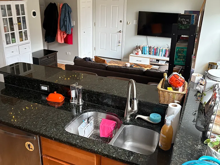 2836 N Dawson Ave #2W — Photo 6
