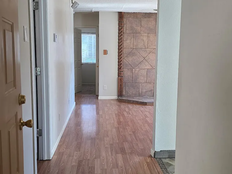 1340 Rebecca Rd NE — Photo 5