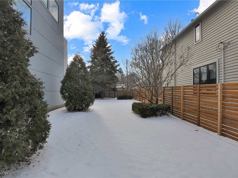 1st image of West Ave #6