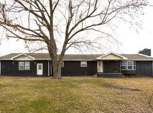 3883 Highway O, Dunnegan, MO 65640