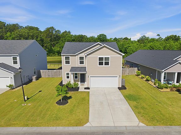 3rd image of 220 Cypress Plantation Rd