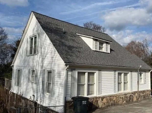 106 Mac Ave, Calhoun, GA 30701