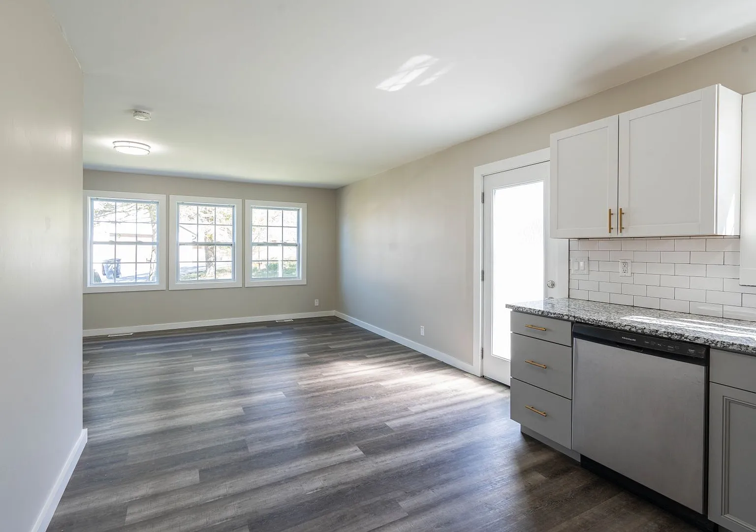 Newly renovated 3 bed and 1 bath house in kingsport — Photo 4