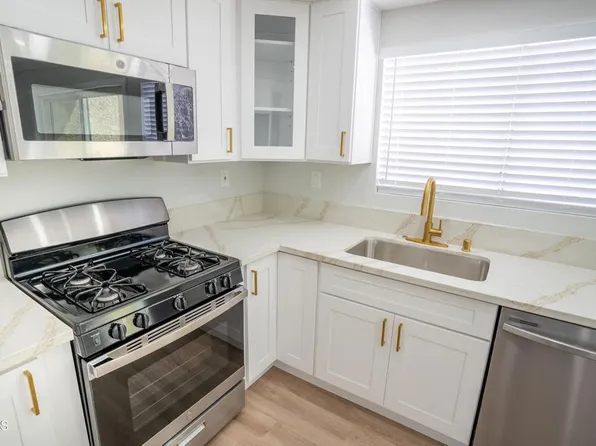 5233 Perkins Rd, Oxnard, CA 93033