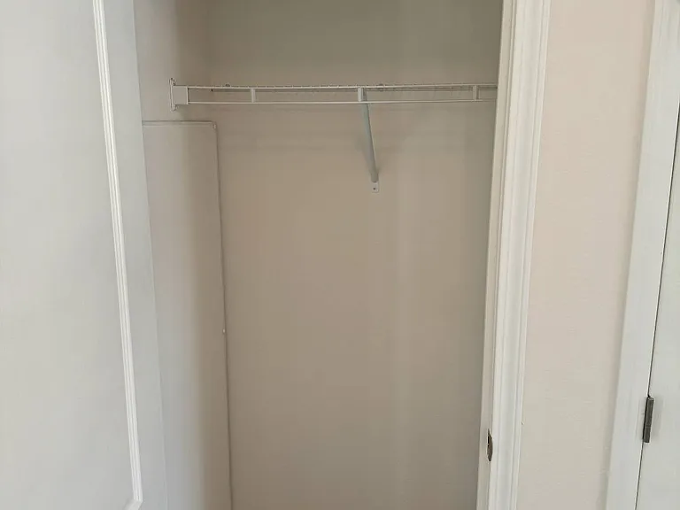 1283 Jamestown Dr — Photo 26