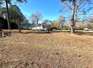 235 Blue Bird Ln, Perry, GA 31069